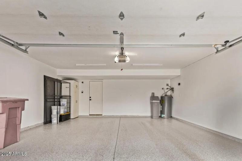 7962 E San Miguel Ave