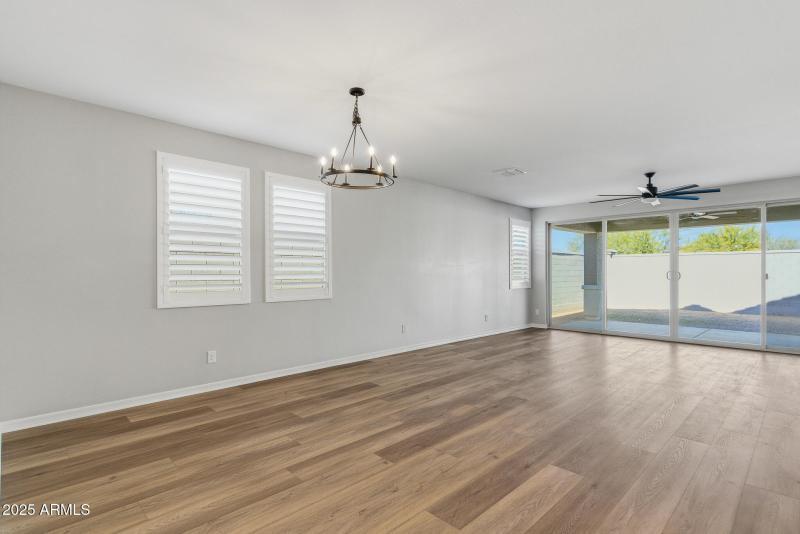 7) DINING TO GREAT ROOM