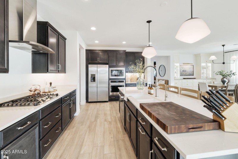 115-web-or-mls-dlb_1498-dlb_1502