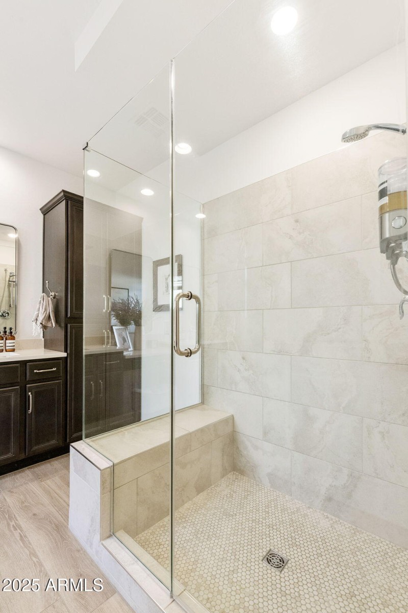 83-web-or-mls-DLB_1417