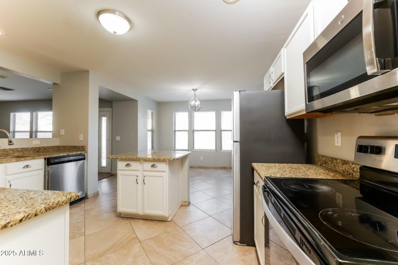 008-photo-kitchen-15044121