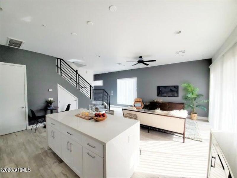 20220603214251893937000000-o