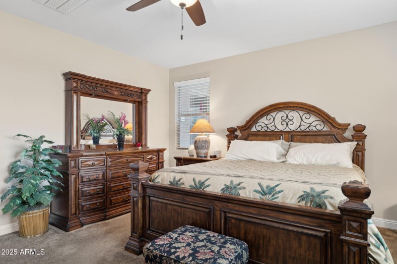 22-web-or-mls-1311-e-barrett-dr