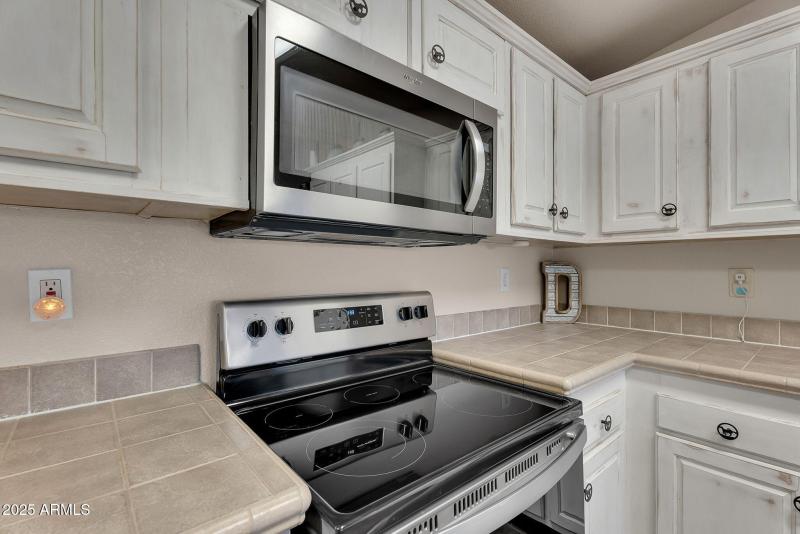 14-web-or-mls-Sentinel Rock -15