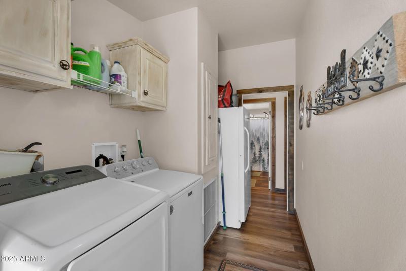 32-web-or-mls-Sentinel Rock -32