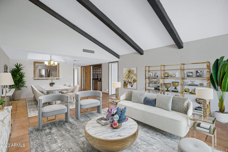 Virtually staged great room