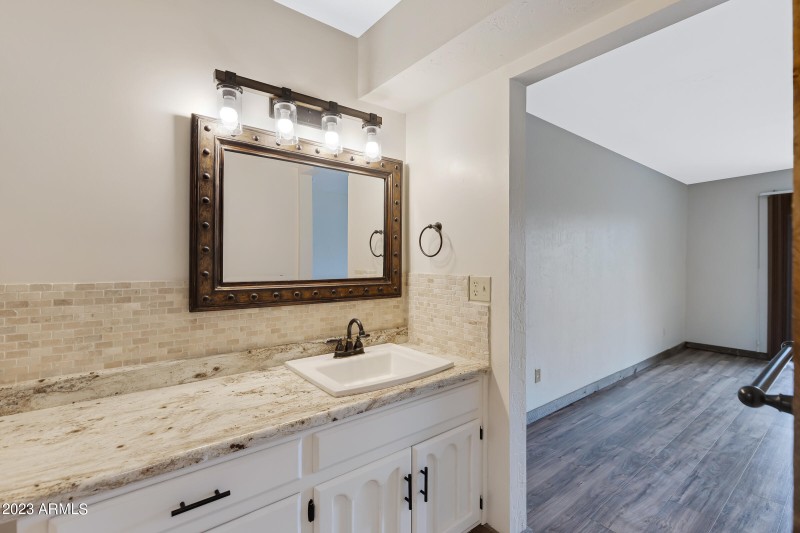 Rereshed master suite