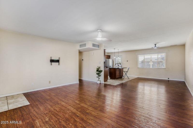 4025 W. Claremont St - Web Quality - 005