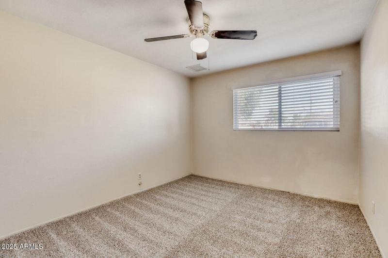 4025 W. Claremont St - Web Quality - 011