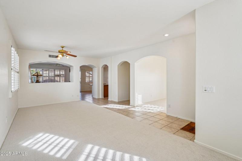 18-web-or-mls-W Udall Dr-S2312-018