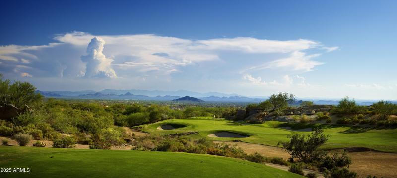 10 APACHE Golf Course