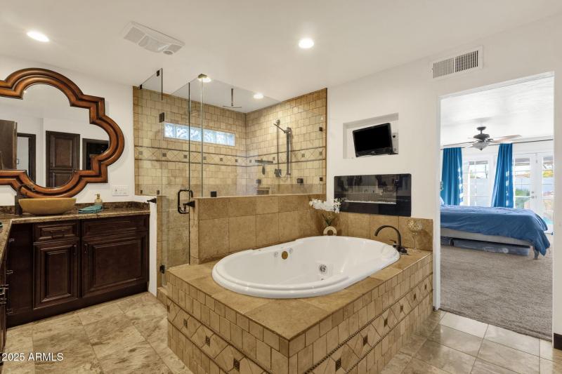 23-web-or-mls-89-n-riata-st