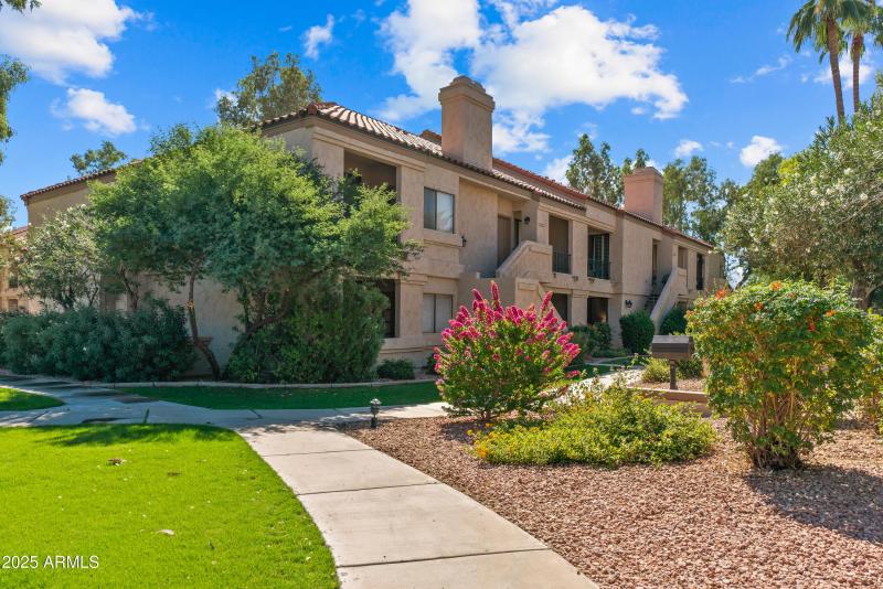 Via Linda Daytime-24