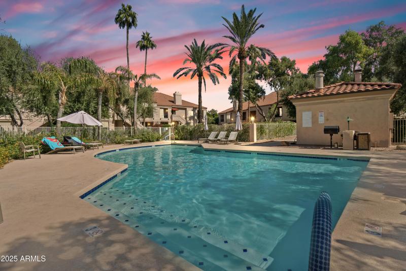 Via Linda Daytime-29