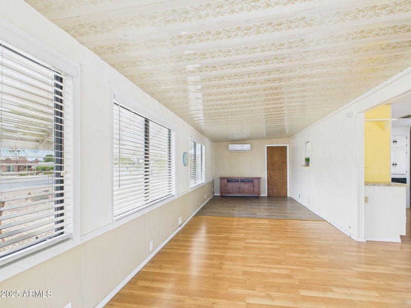 5-web-or-mls-CAM03379G0-PR0144-STILL005