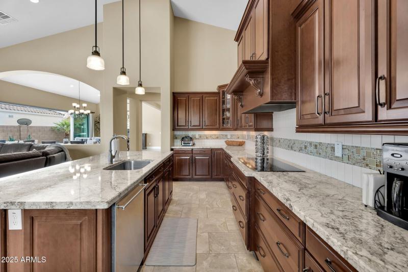 19-web-or-mls-Yellowstone-17