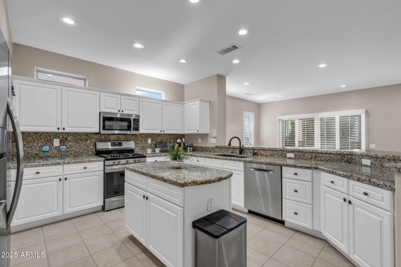 Seat all Your Guest at the Counter