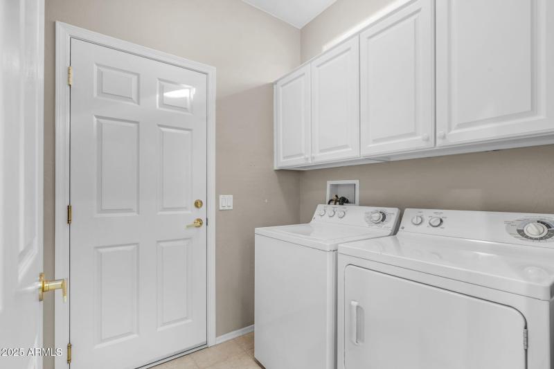 Indoor Laundry Room w/Utility Sink