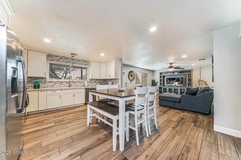 598730814_10161952149457854_149041042537