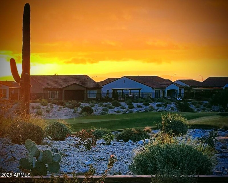 795BF7DE-4FBB-4CE8-BC37-FEA2B246C345