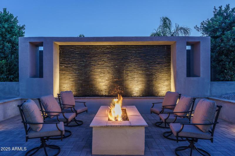 48) FIRE PIT