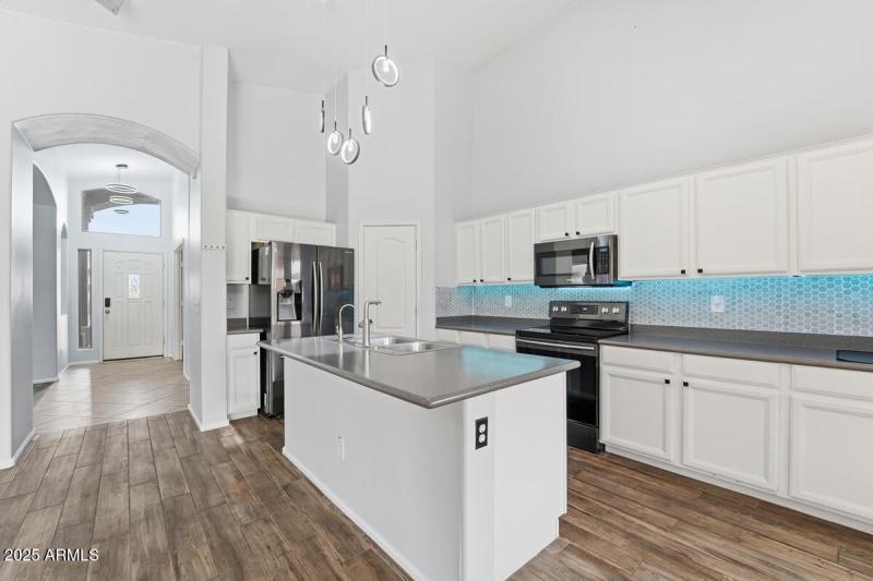 40747 W Hopper Drive-14