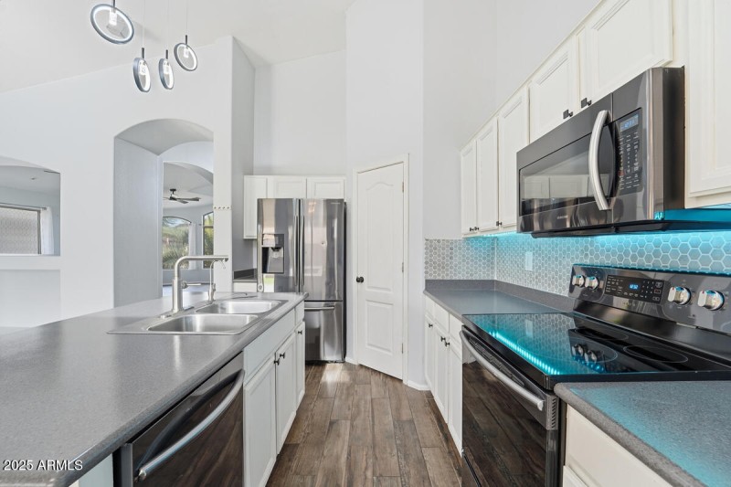 40747 W Hopper Drive-19