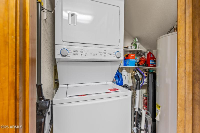 2665 N Valley View Rd Unit 10121-20