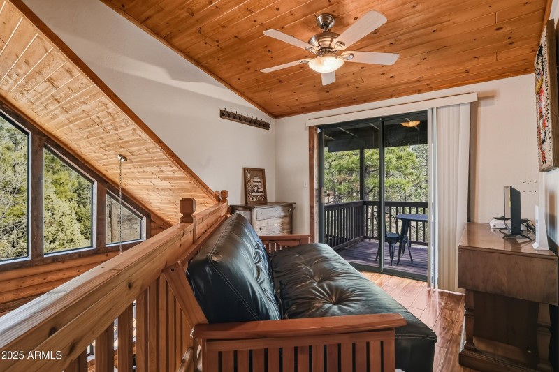 Loft area with balcony