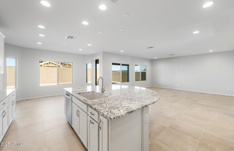 Kitchen/Cafe/Gathering Room