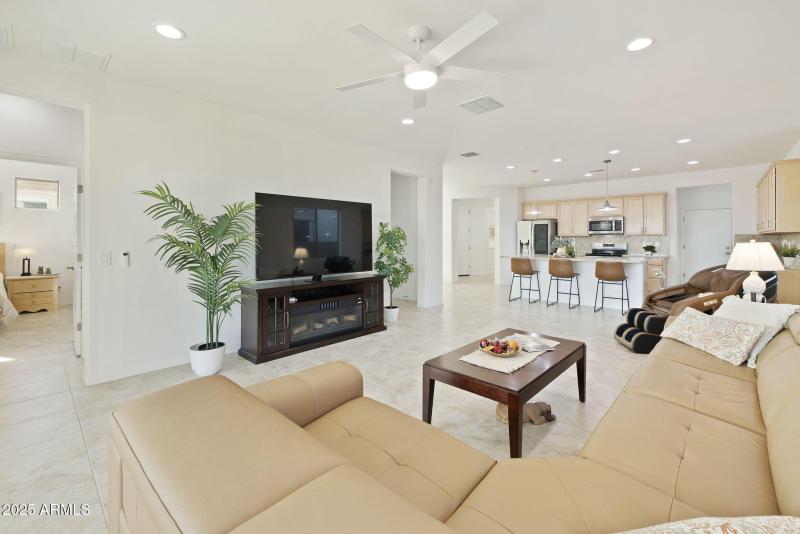 44-web-or-mls-_TM_9214