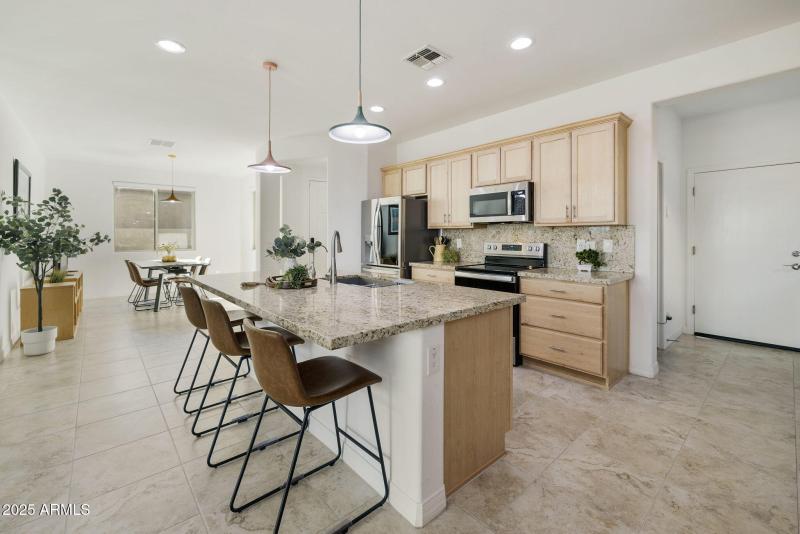 52-web-or-mls-_tm_9261-_tm_9265