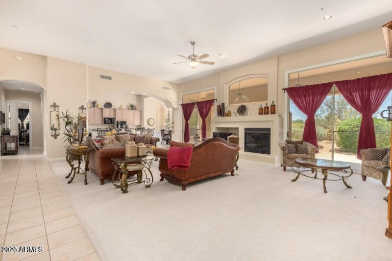 20220521065001136713000000-o