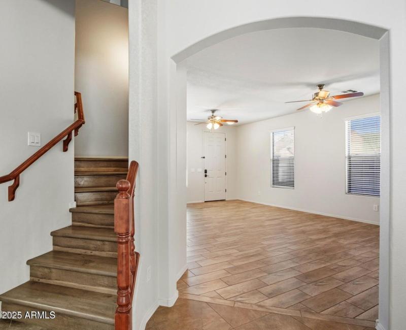 20251107043052644092000000-o