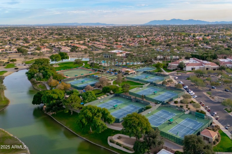 Clubhouse and Amenities