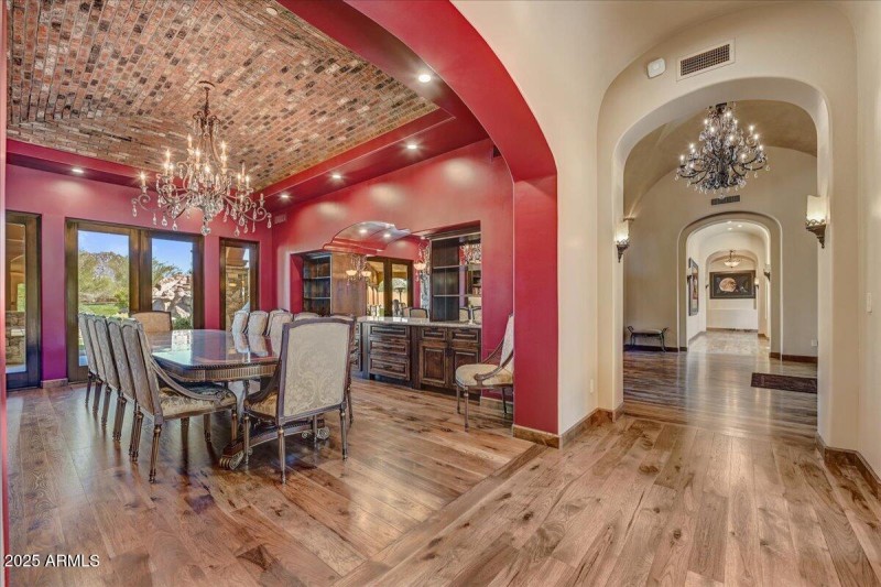 Great Hallway/Formal Dining Room
