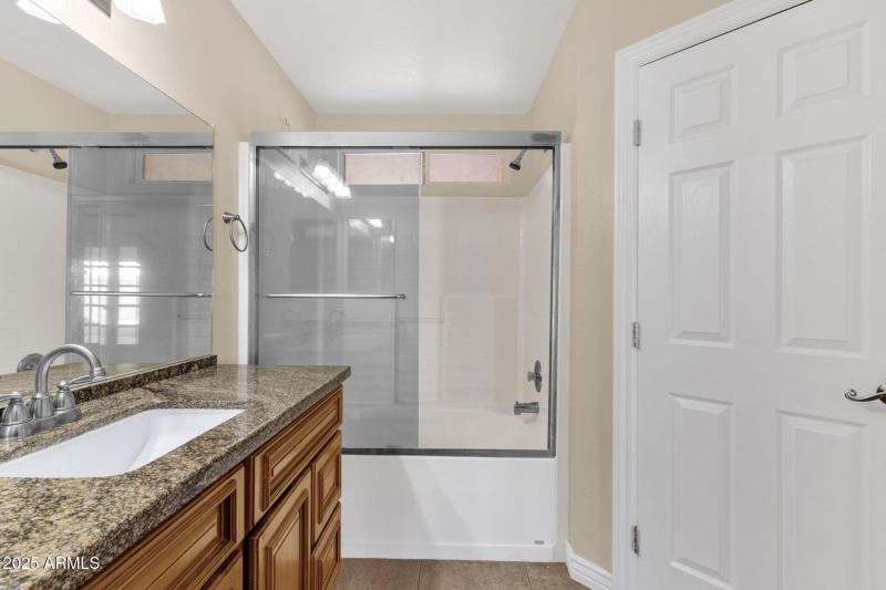 27-web-or-mls-3236-w-lone-cactus-dr