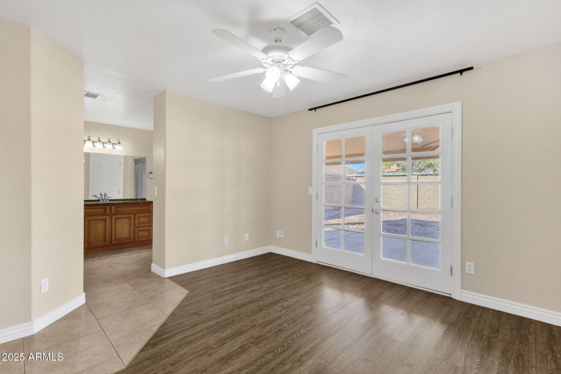 22-web-or-mls-3236-w-lone-cactus-dr