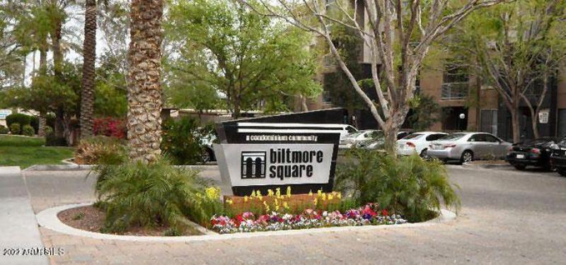 18 Entrance to Community