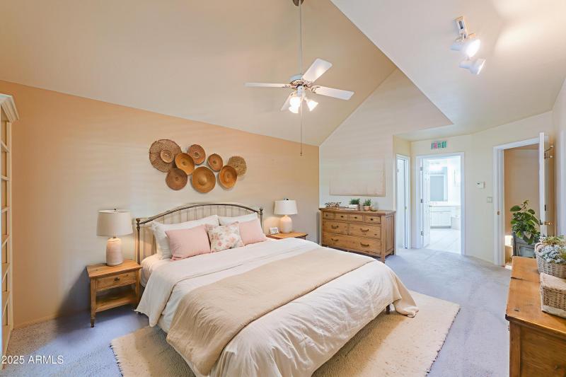 48 - Bedroom - Farmhouse - 3