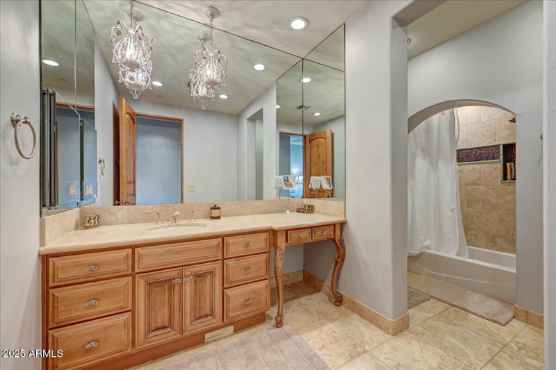 Guest Bathroom 1 Main