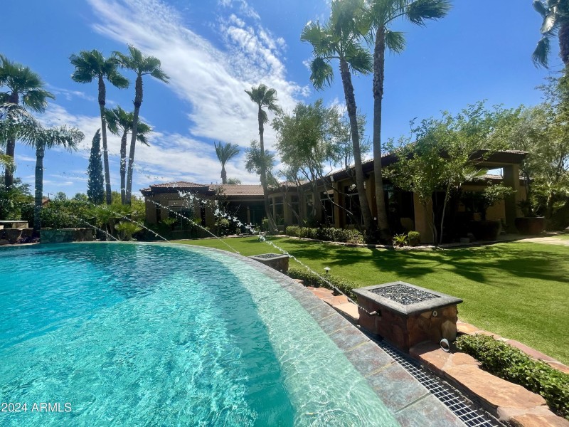 Fountains and firepits