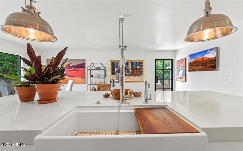 12-4843 N 72nd Way 10