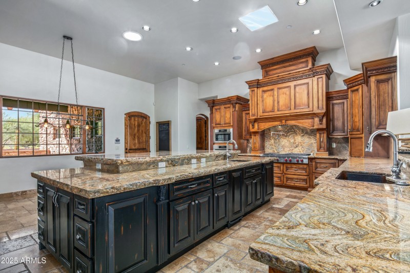 012_Kitchen Elegance