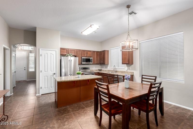 kramer new eat in to kitchen hall