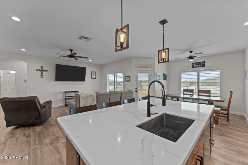 12-web-or-mls-DSC06989