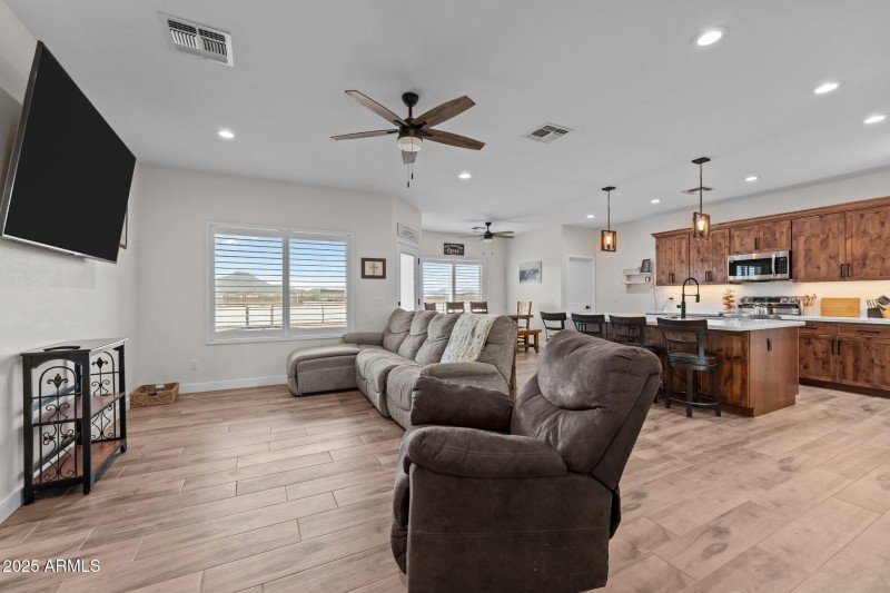 15-web-or-mls-DSC07004