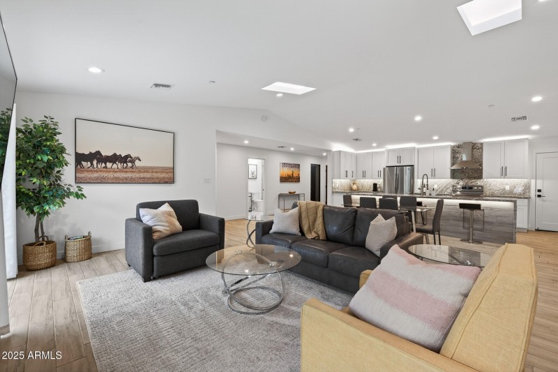 11_7719_E_Rovey_Ave11_mls