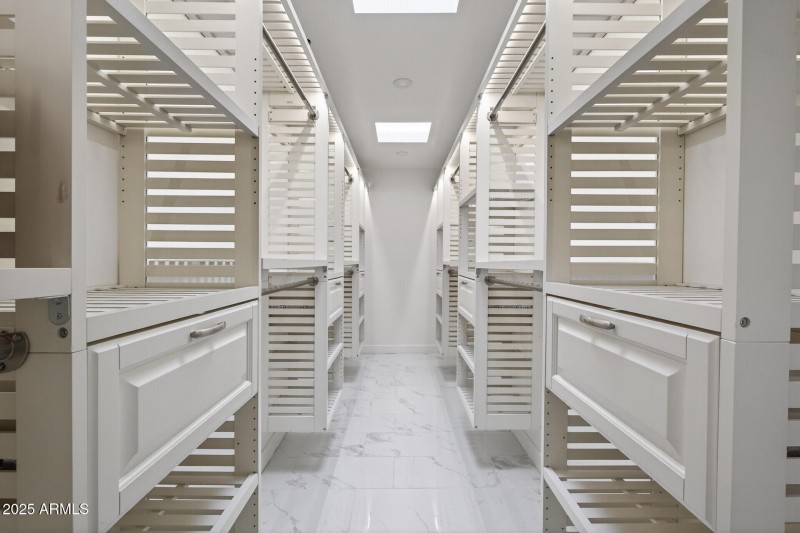 27_7719_E_Rovey_Ave27_mls