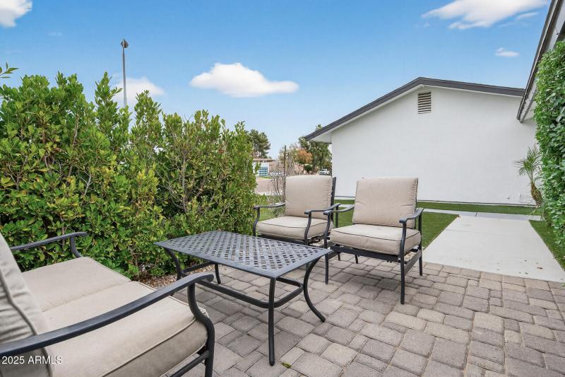 57_7719_E_Rovey_Ave57_mls